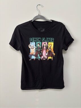 Demon Slayer Anime Graphic Tee M/L